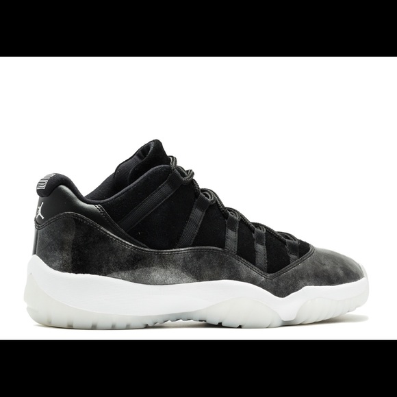 Jordan Shoes - Jordan 11 lows